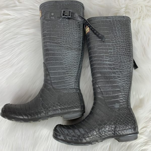 Hunter Jimmy Choo Gray Rainboots Sz 7 – Changes Luxury Consignment